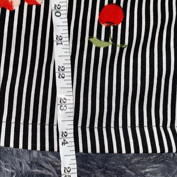 NWOT Japna 2 piece women’s lounge set❤️🖤 L - Picture 14 of 14